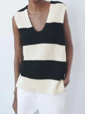 Zara Knit Sweater Vest Striped Dark Blue White Casual Streetwear